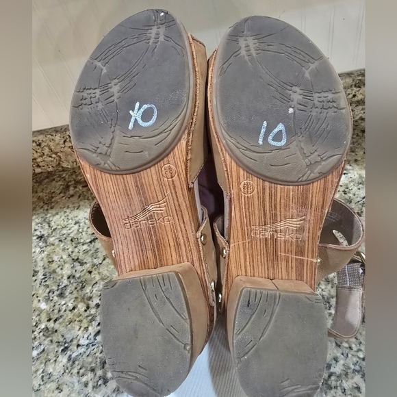 Dansko Minka Size 7.5 EU38 Nubuck Leather Ankle Strap Wooden Block Heel Sandals - Picture 5 of 6